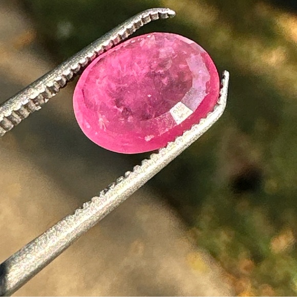 Ruby 1.80 CT's Fabulous Piece Oval Shape - Picture 16 of 17